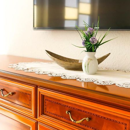 Ferienwohnung Min Herzing Росток Екстериор снимка
